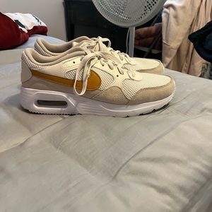 Womens Nike Tennis Shoes